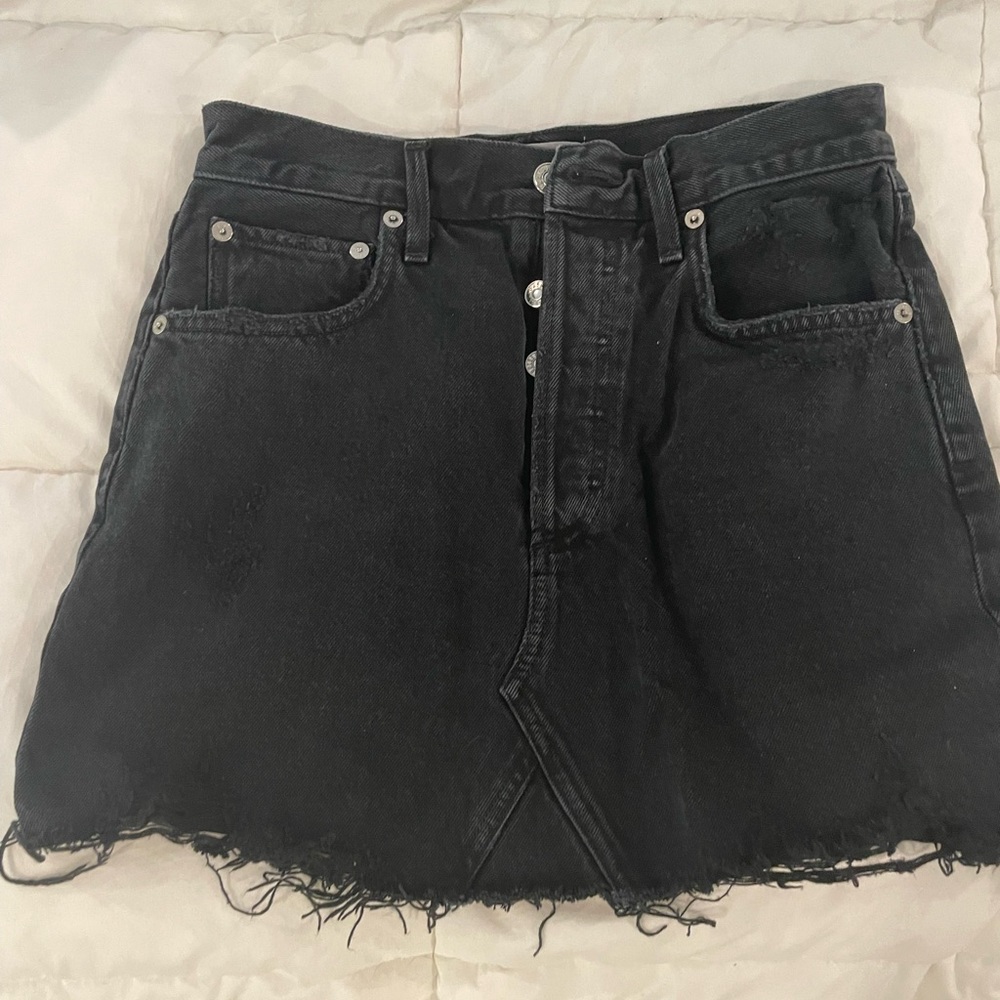 BEST. DENIM. SKIRT. EVER.